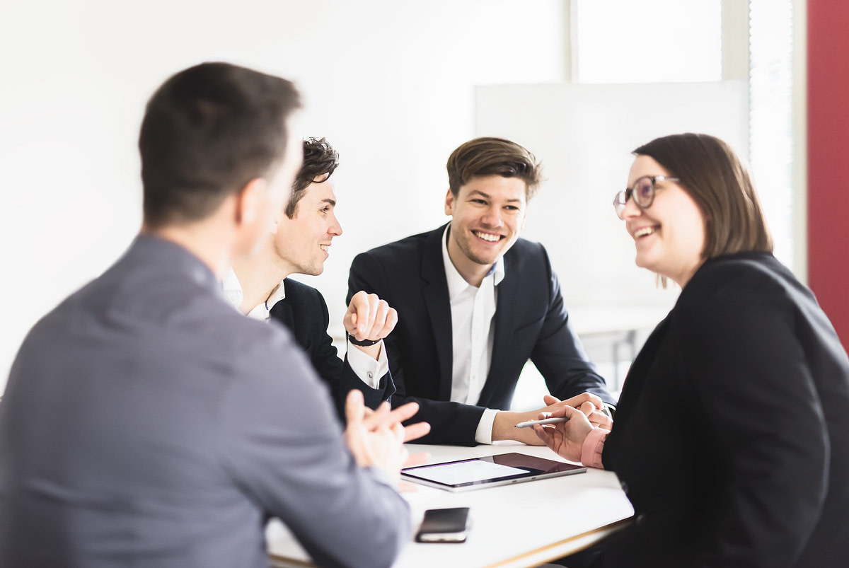 elaboratum NEW COMMERCE CONSULTING Team elaboratum NEW COMMERCE CONSULTING Team